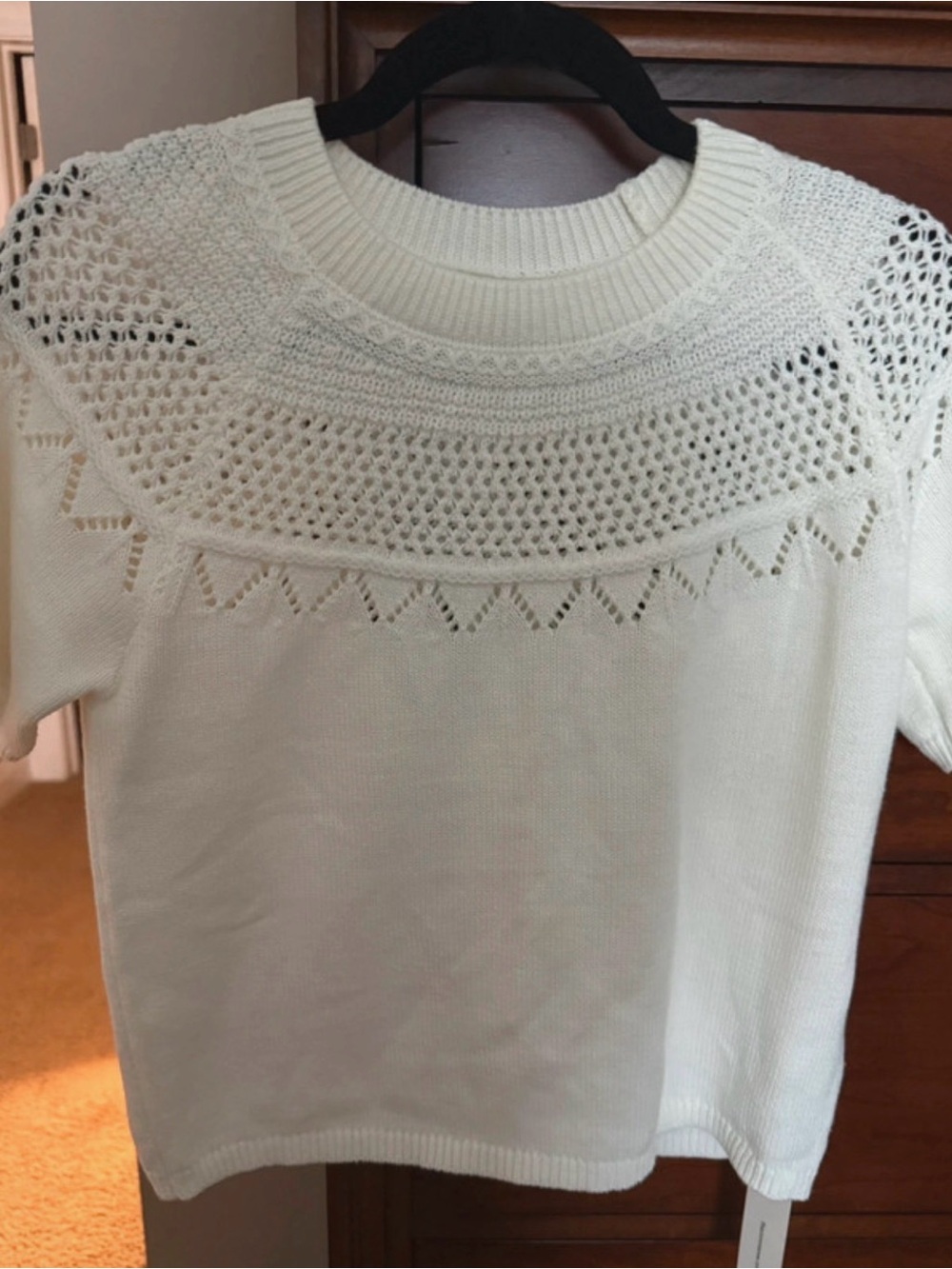 Commense Cream Short-Sleeve Crewneck Sweater with Openwork Yoke